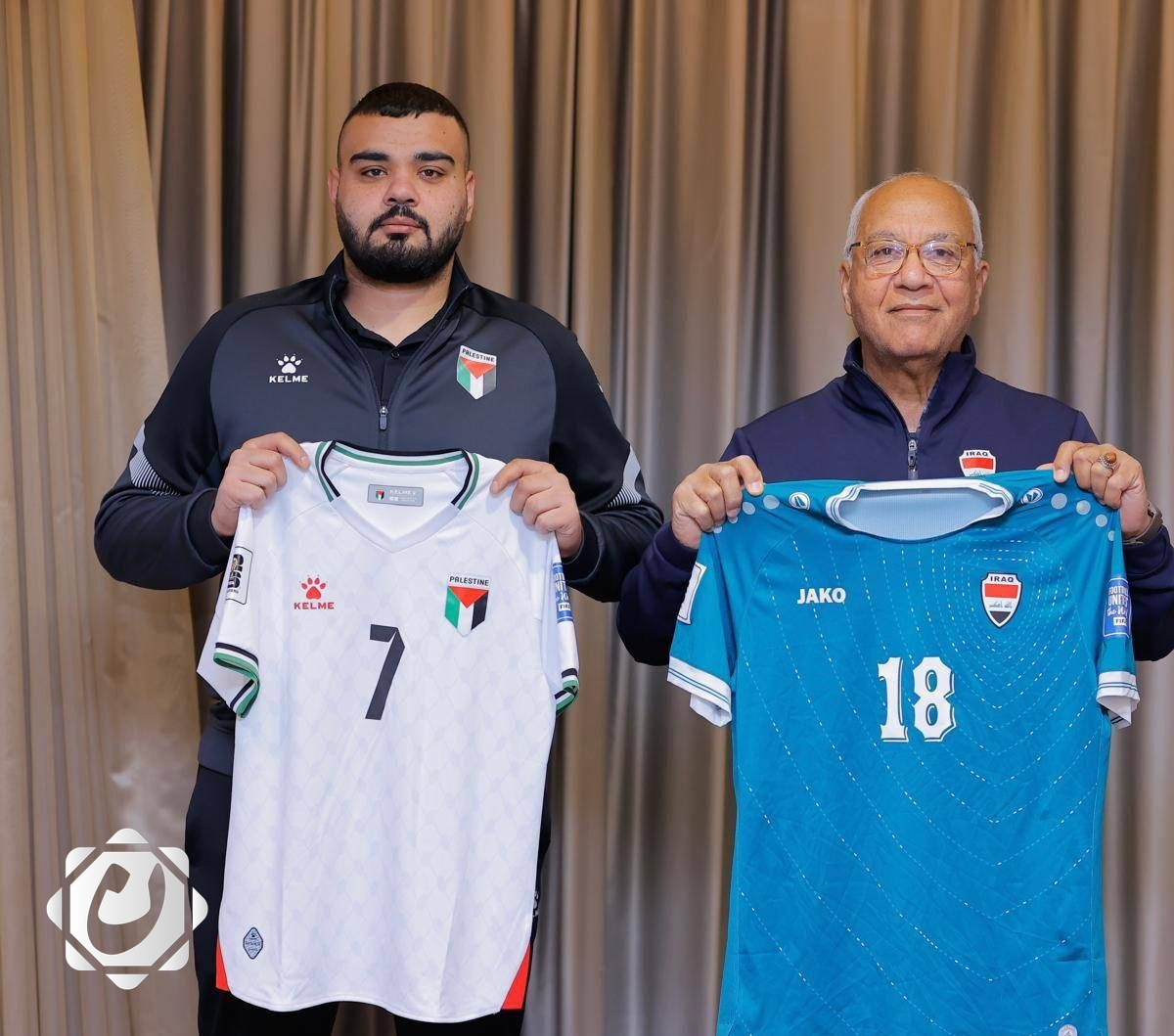 منتخب العراق يستعد بزيه الأخضر لمواجهة فلسطين في تصفيات كأس العالم