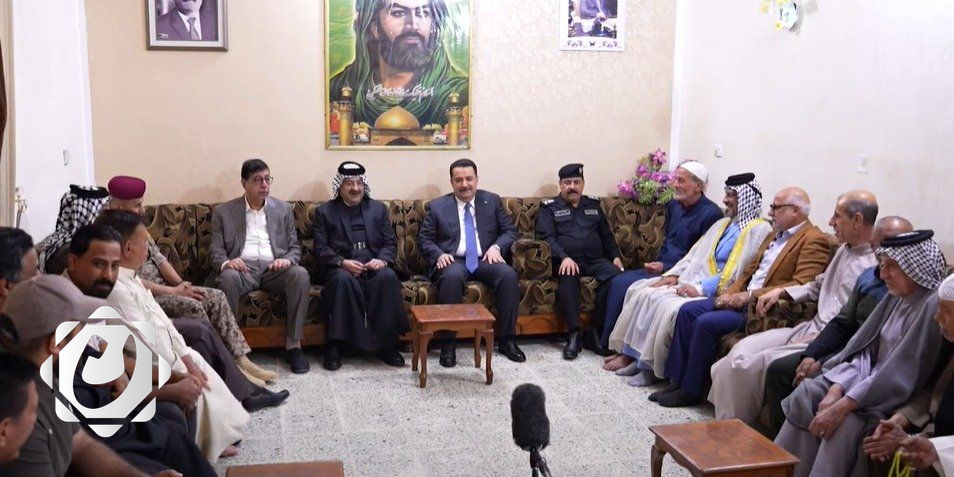 رئيس الوزراء السوداني يستقبل المهنئين بعيد الفطر في ميسان
