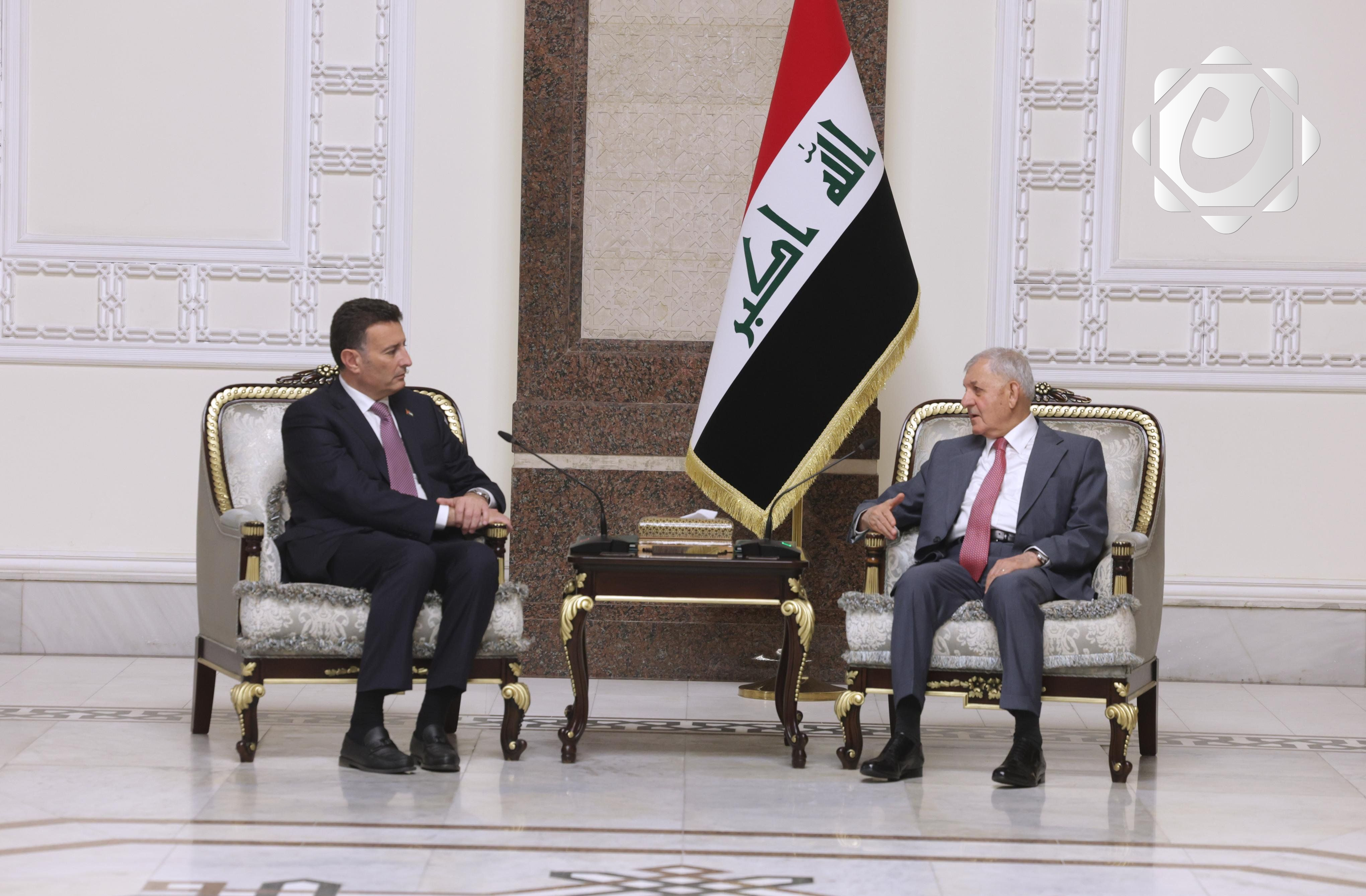 العراق يجدد دعمه الثابت لفلسطين خلال استقبال رئيس مجلس النواب الأردني