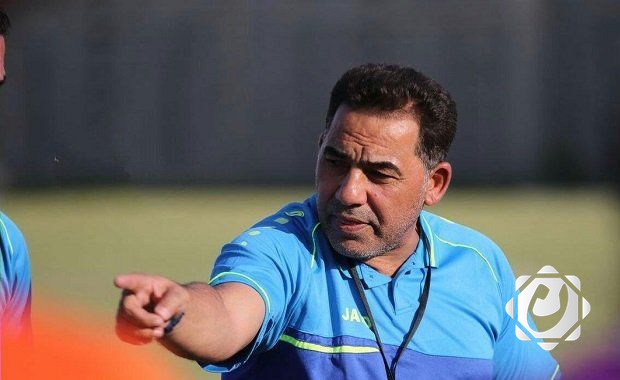 عادل نعمة: عموتة الخيار الأمثل لقيادة المنتخب نحو التأهل