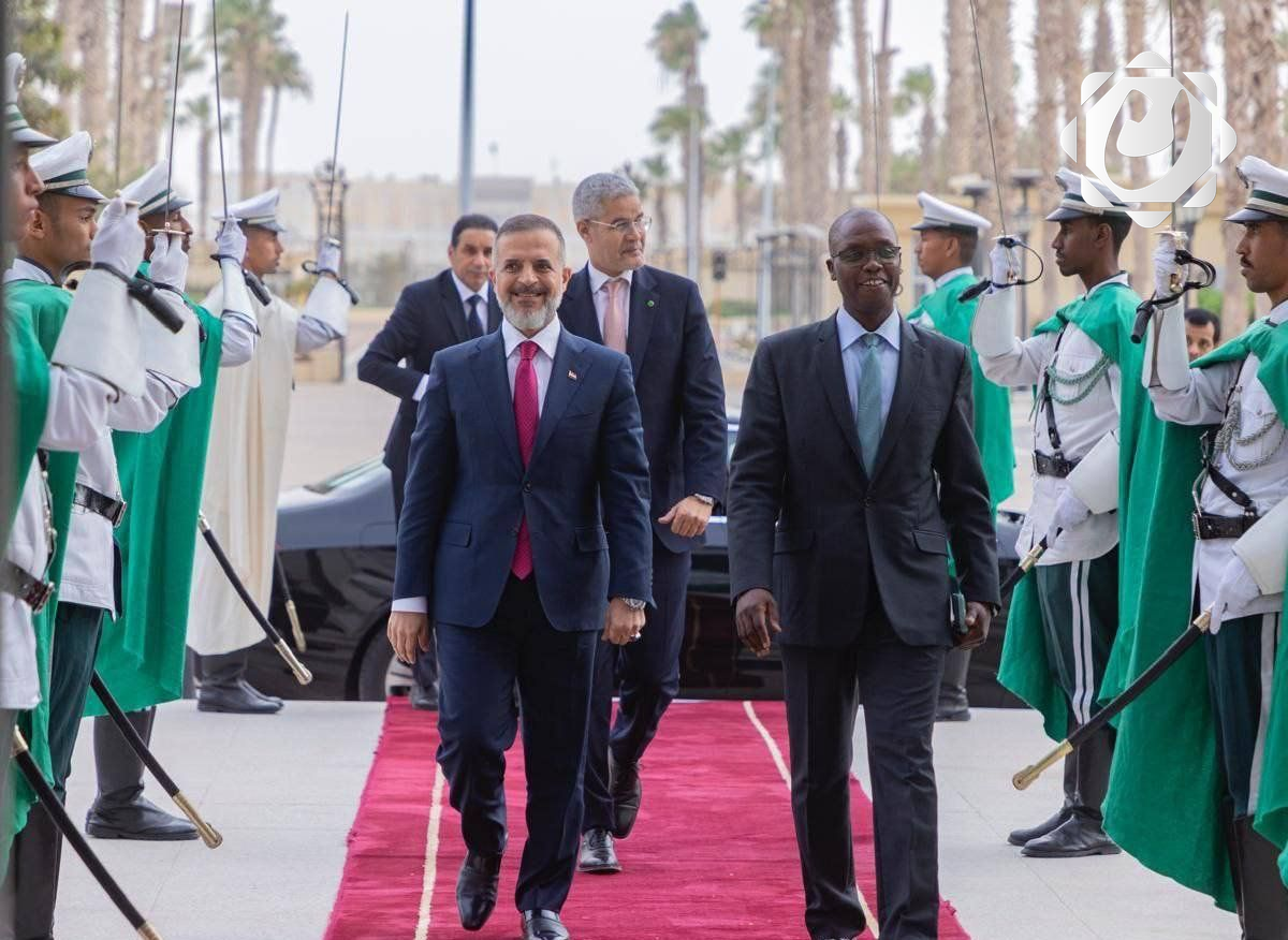 دعوة رسمية من العراق لموريتانيا لحضور القمة العربية في بغداد