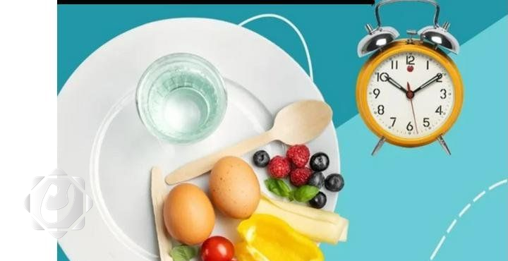 دراسة جديدة تكشف عن توقيت مثالي لتناول الطعام لإنقاص الوزن