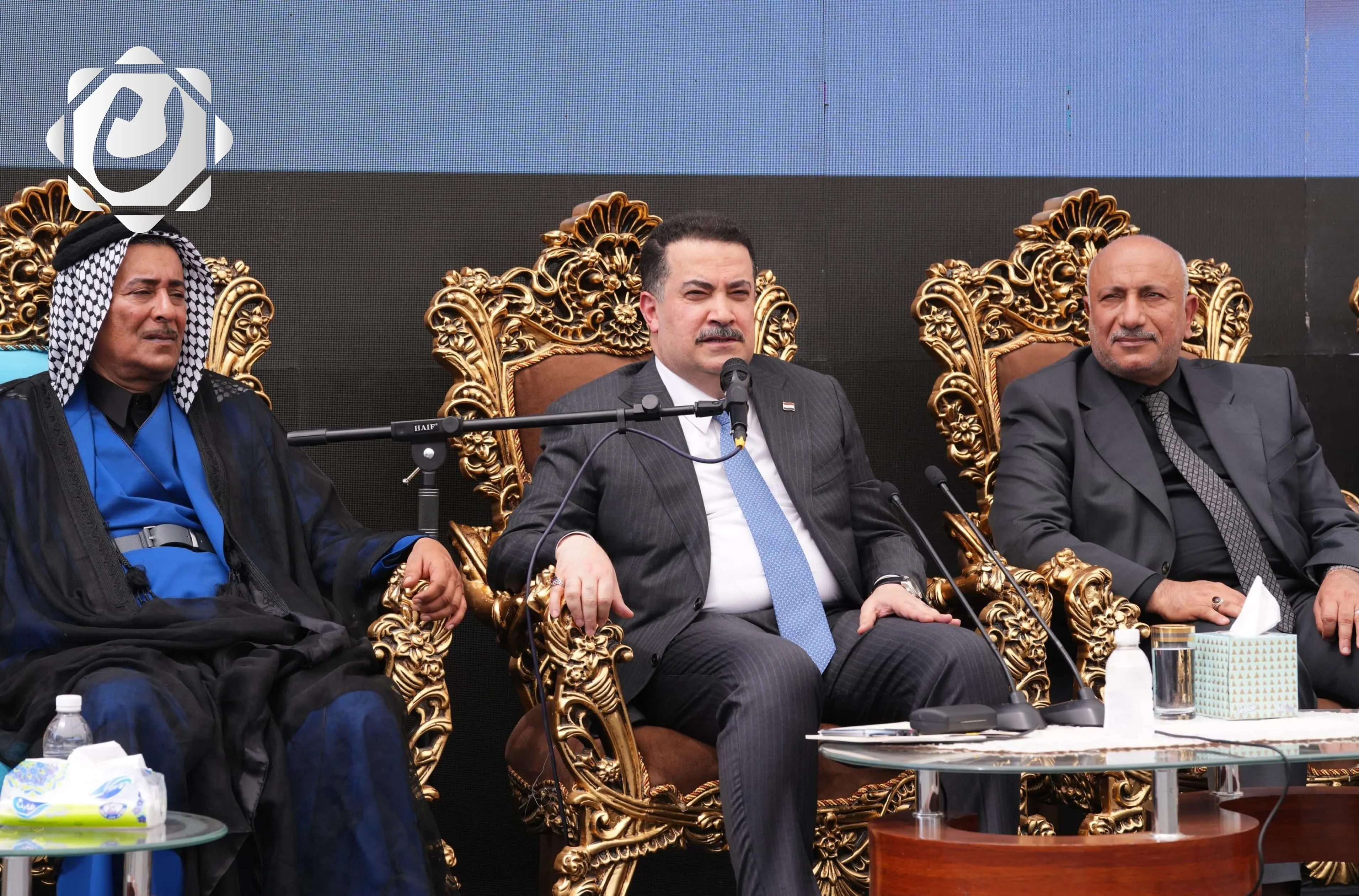 رئيس الوزراء يشدد على أهمية دور العشائر في الانتخابات المقبلة تكريمًا لتضحياتهم