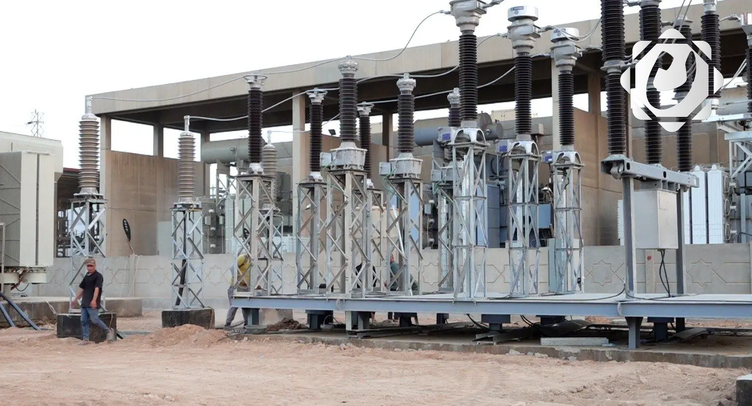 الديوانية: إنجاز خمسة مشاريع لتخفيف الاختناقات في الشبكة الكهربائية
