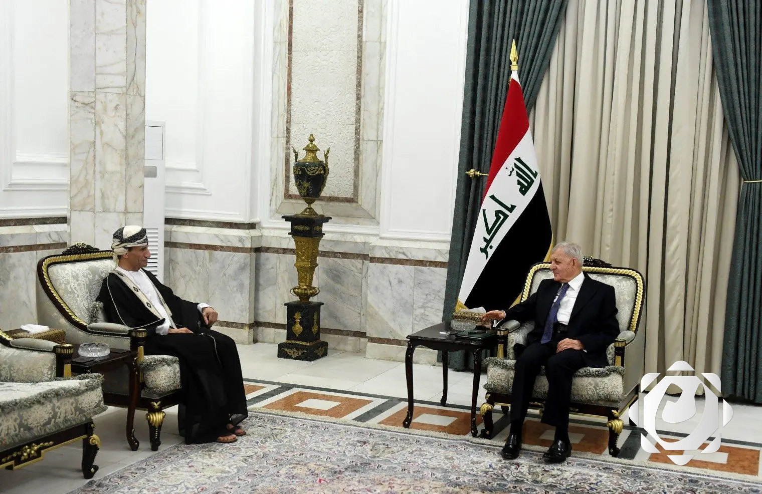 رئيس الجمهورية يؤكد سعي العراق لتعزيز الحوار والتفاهم بين دول المنطقة