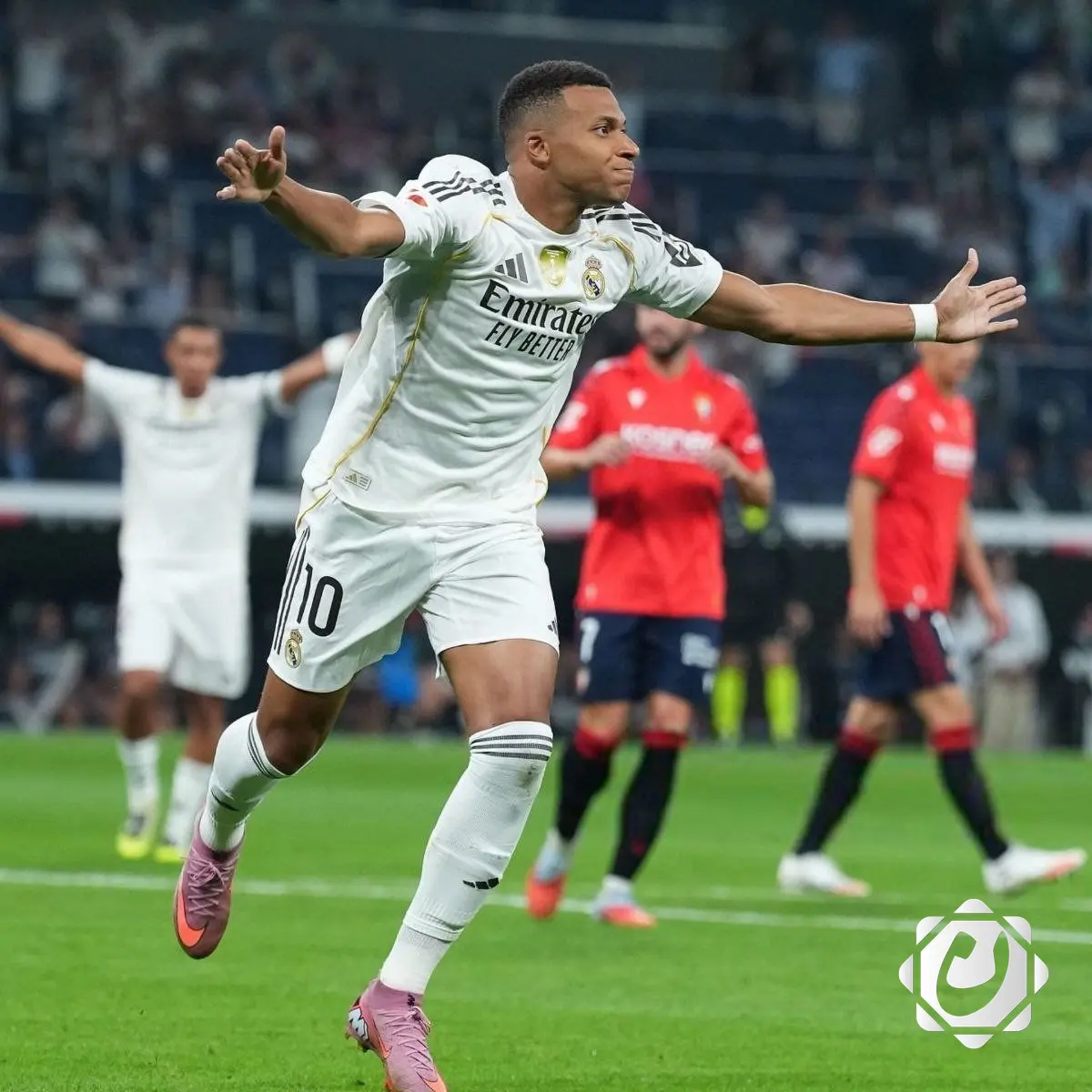 ريال مدريد يحقق فوزًا صعبًا على أوساسونا في انطلاق الليجا