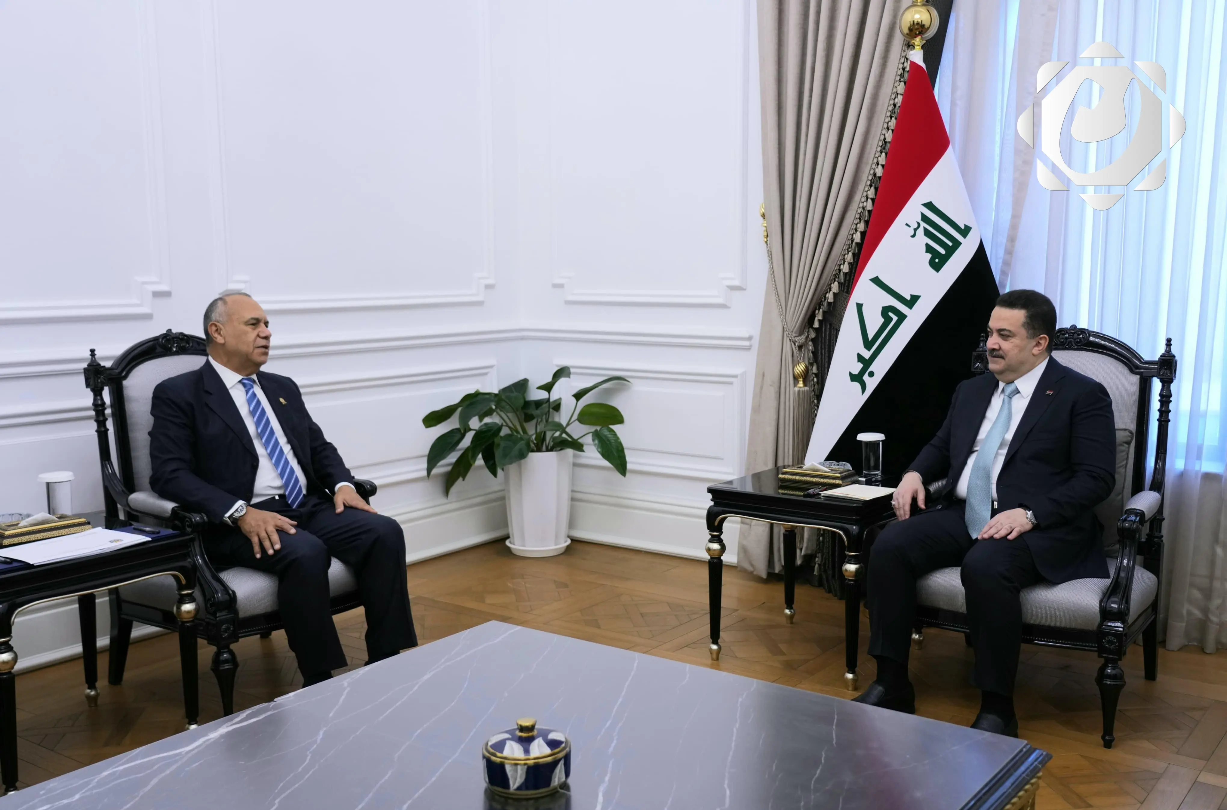 رئيس الوزراء يؤكد التزام العراق بتعزيز التنسيق في السياسات النفطية