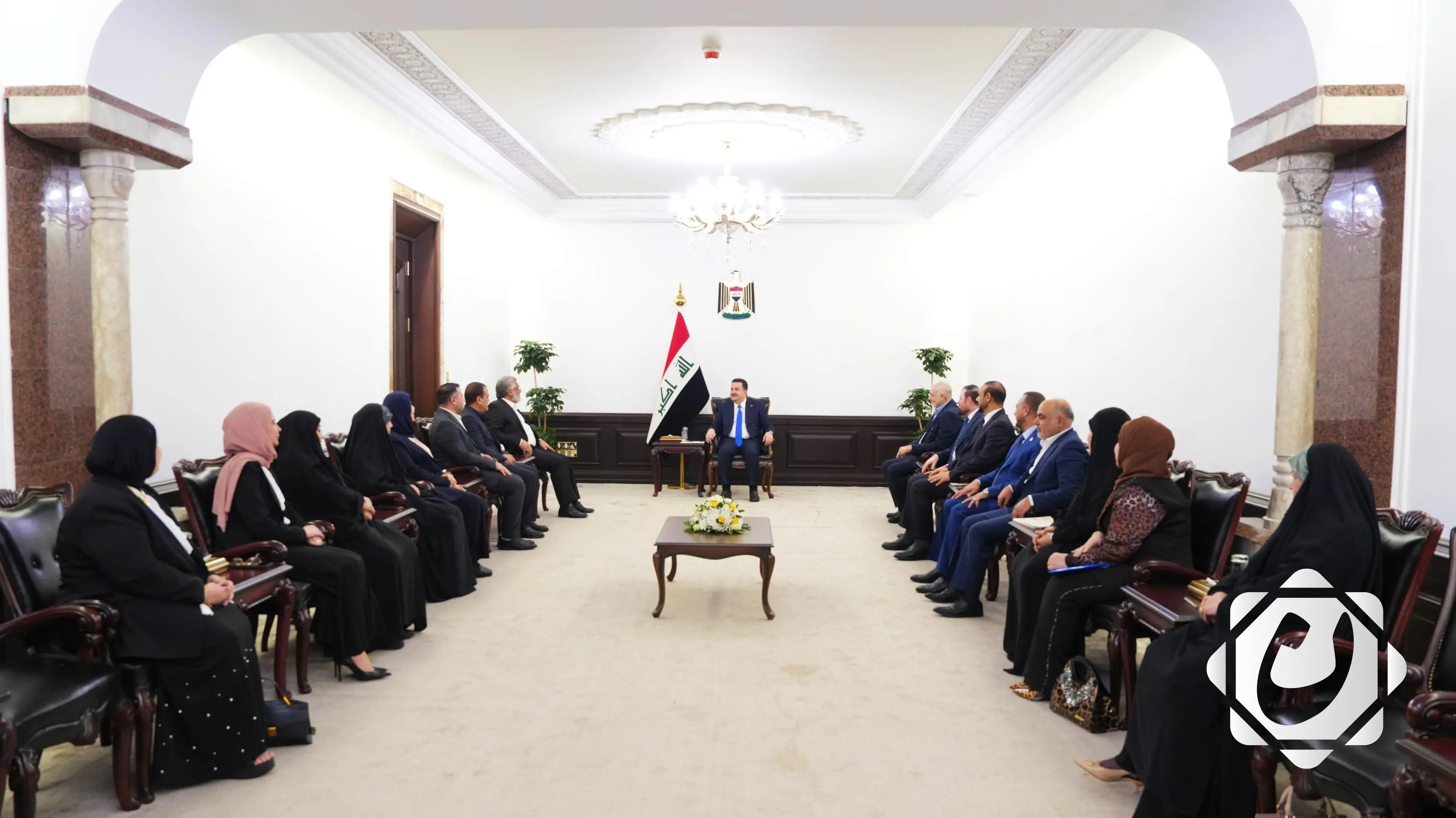 رئيس الوزراء يؤكد أهمية التكامل بين السلطتين التنفيذية والتشريعية