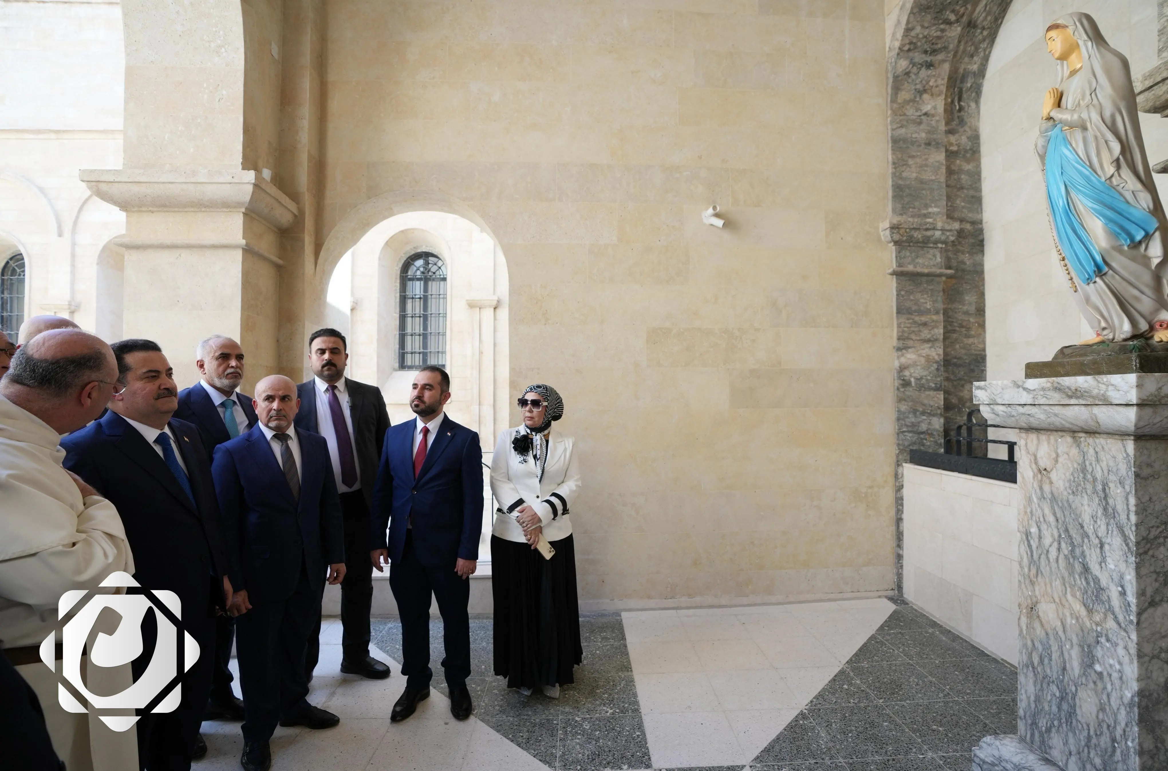 رئيس الوزراء: الإرهاب لن يتمكن من اقتلاع جذور التنوع في العراق