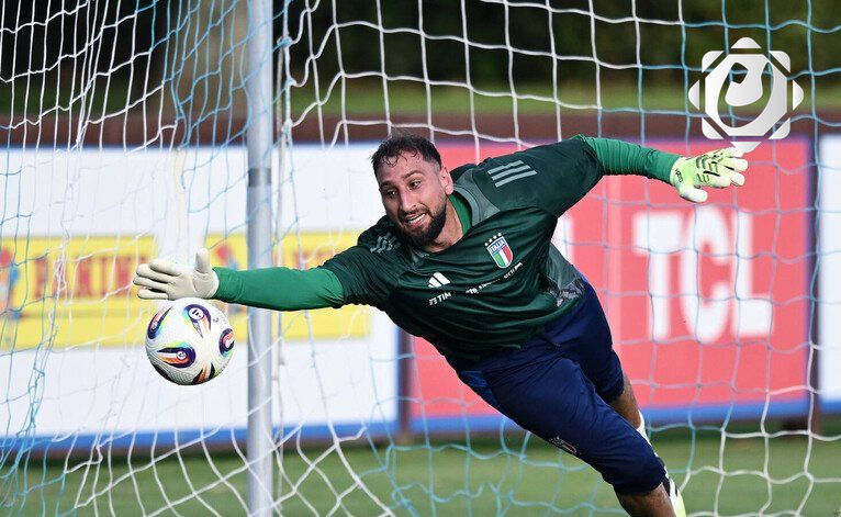 مانشستر سيتي يتعاقد مع الحارس الإيطالي دوناروما