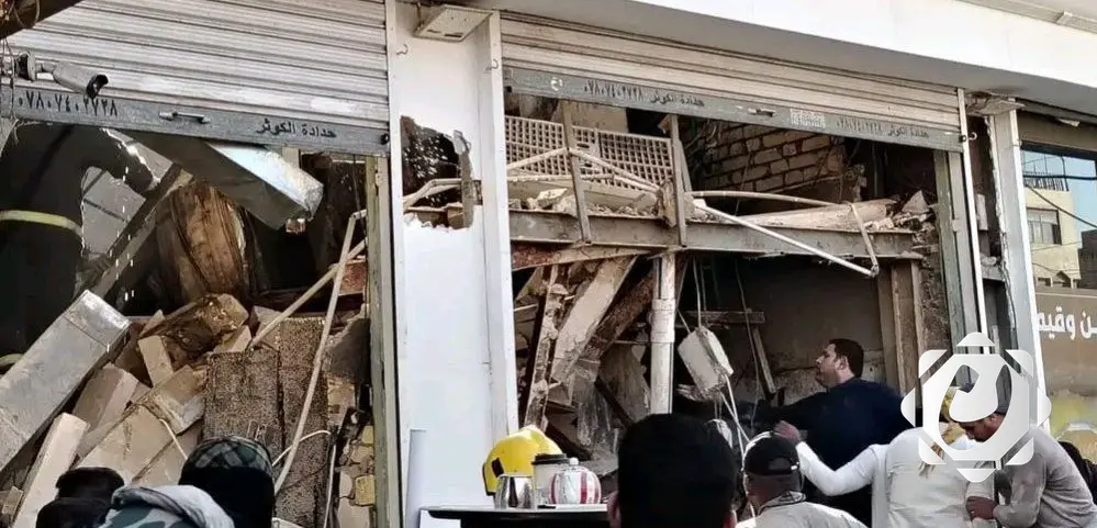 فرق الدفاع المدني تبدأ عمليات البحث والإنقاذ بعد انهيار مطعم في النجف الأشرف