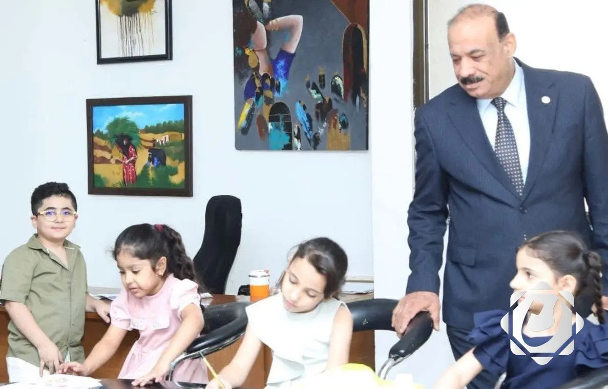 افتتاح دورة لتعليم فن الرسم للأطفال في دائرة الفنون العامة