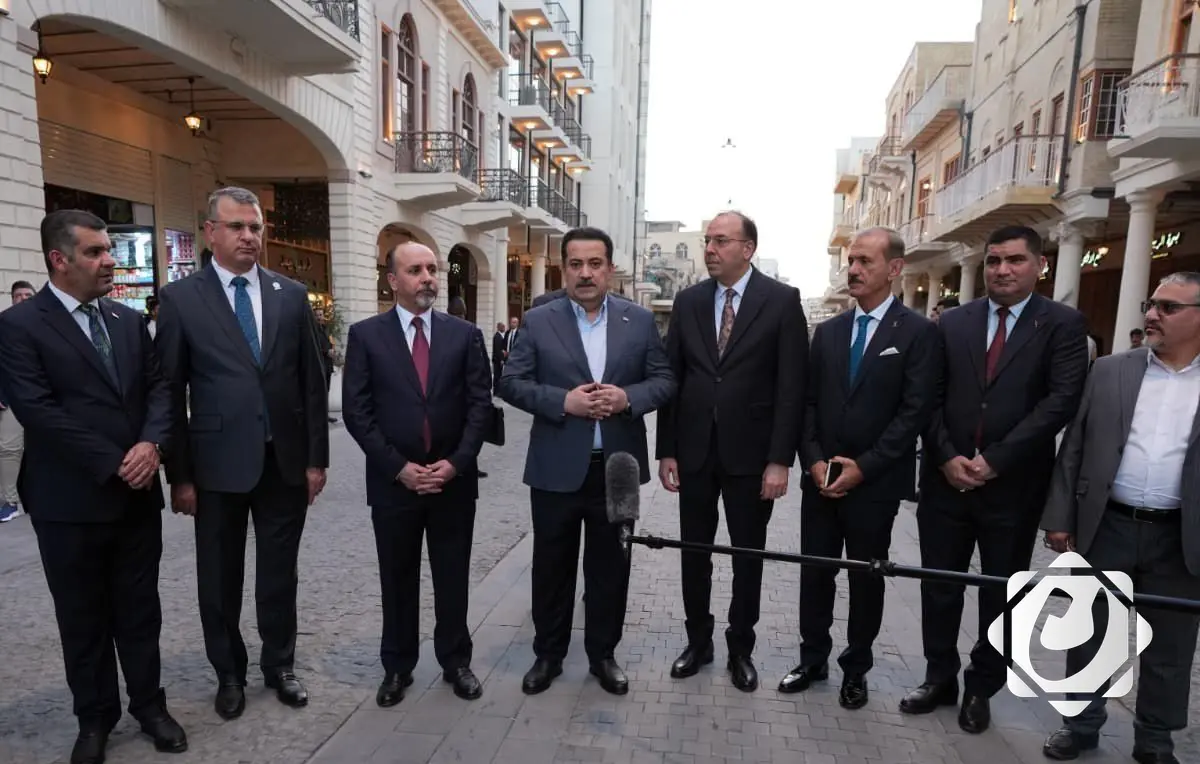 رئيس الوزراء يعلن عن إطلاق المرحلة الثانية من تطوير شارع الرشيد