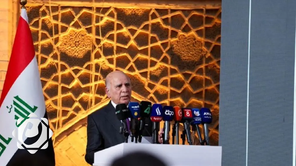 وزير الخارجية يؤكد التزام العراق بسياسة خارجية متوازنة