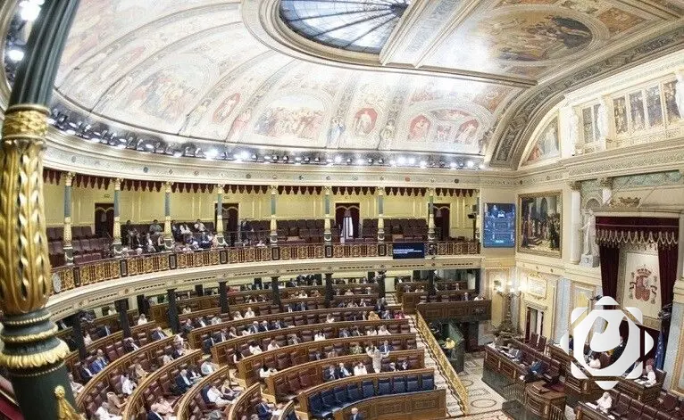 البرلمان الإسباني يقر قانونًا يمنع تجارة الأسلحة مع إسرائيل