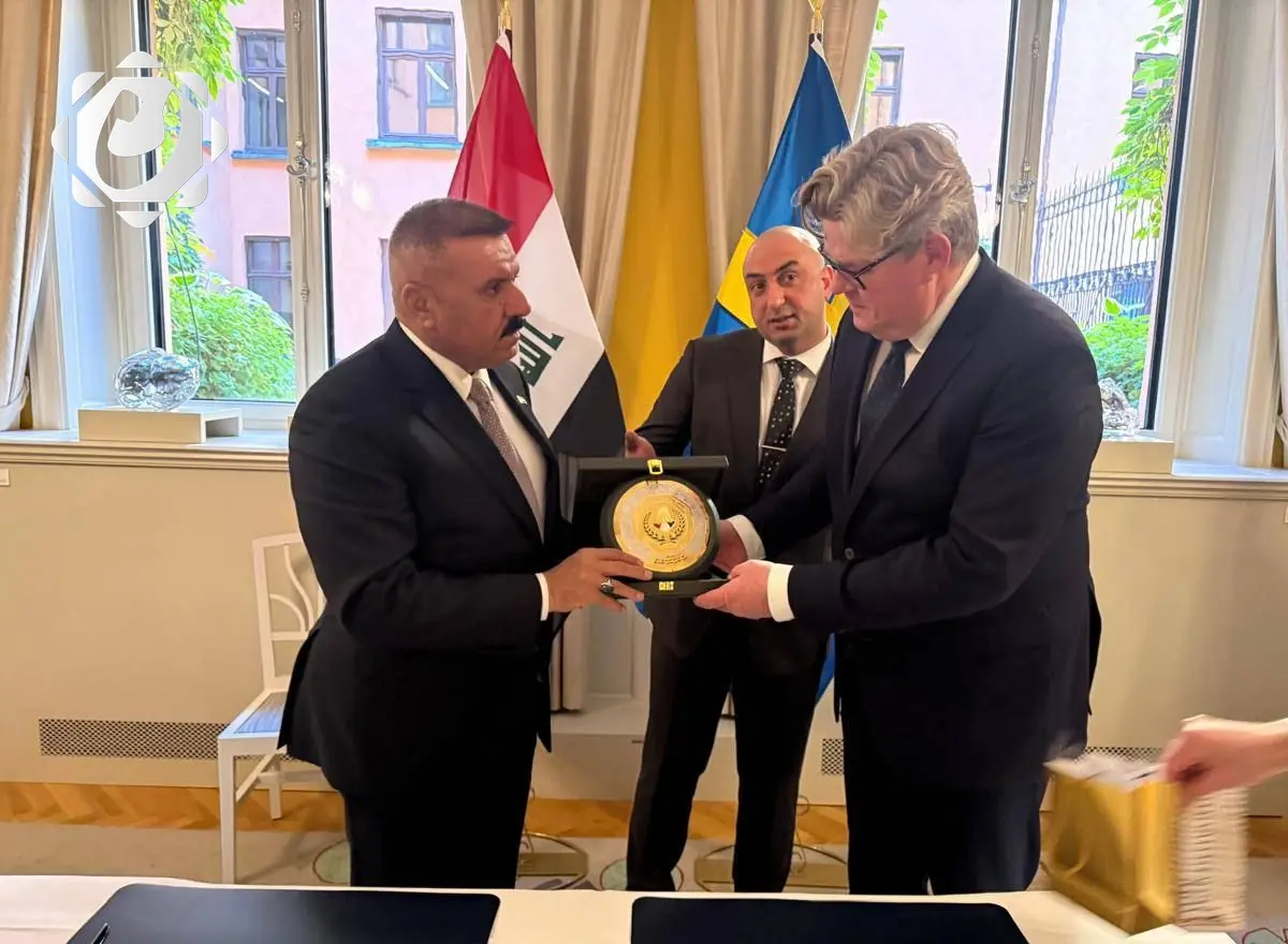 العراق يدعو إلى استئناف عمل السفارة السويدية في بغداد