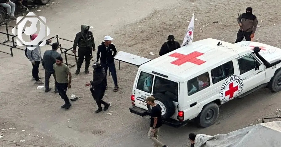 الصليب الأحمر: تسلمنا 7 أسرى إسرائيليين بعد الإفراج عنهم في قطاع غزة