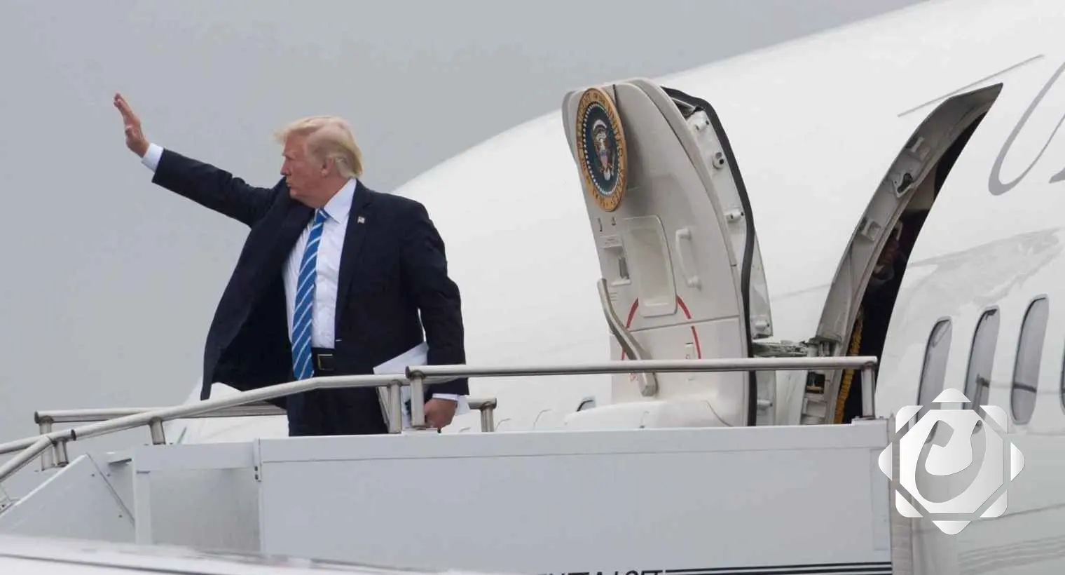 الرئيس الأمريكي يصل إلى شرم الشيخ للمشاركة في قمة السلام