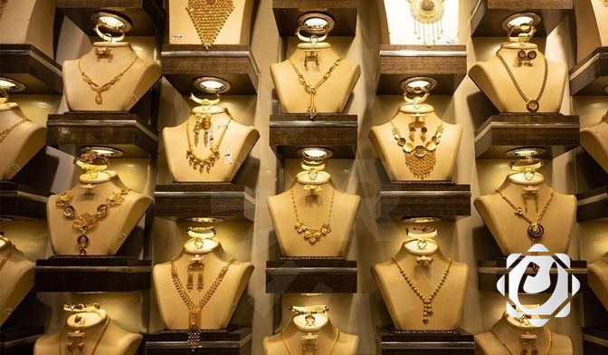 تراجع أسعار الذهب بأكثر من 40 دولاراً مع افتتاح الأسواق