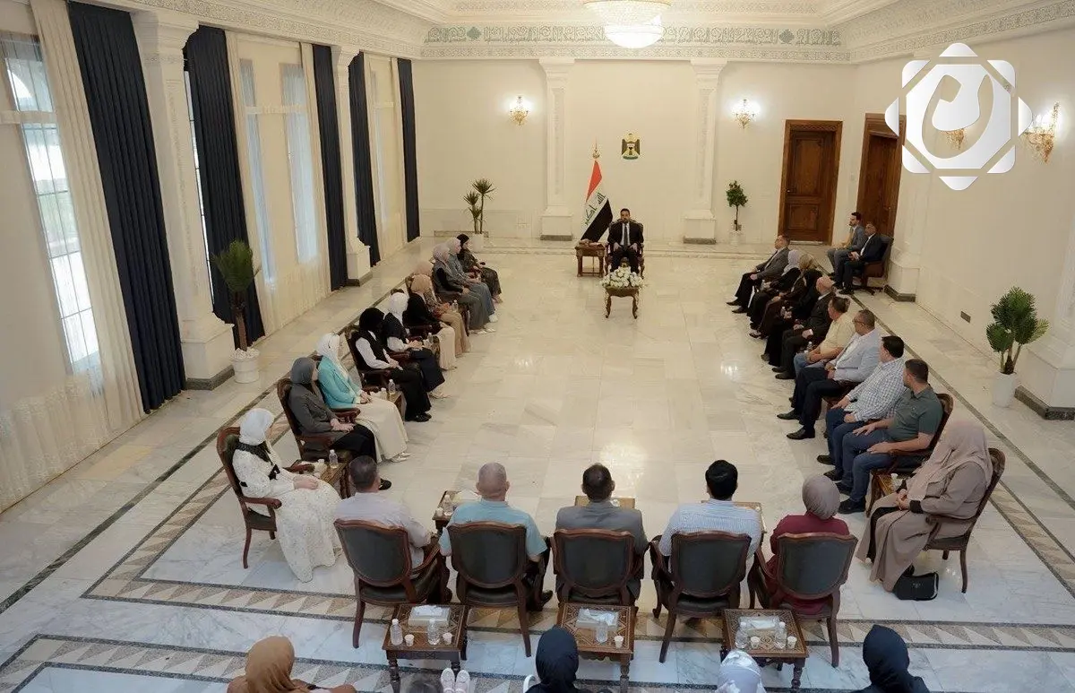 تكريم الطالبات الأوائل في الأنبار تقديراً لتفوقهن الدراسي