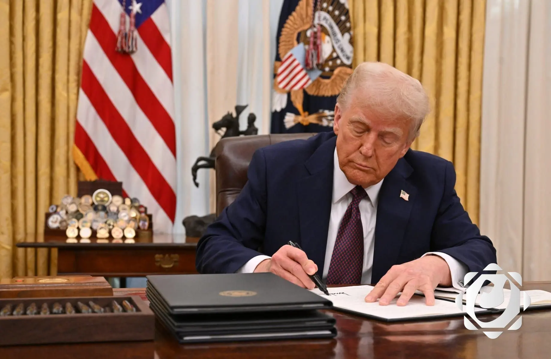 ترمب يدعو الكونغرس لإنهاء الإغلاق الحكومي