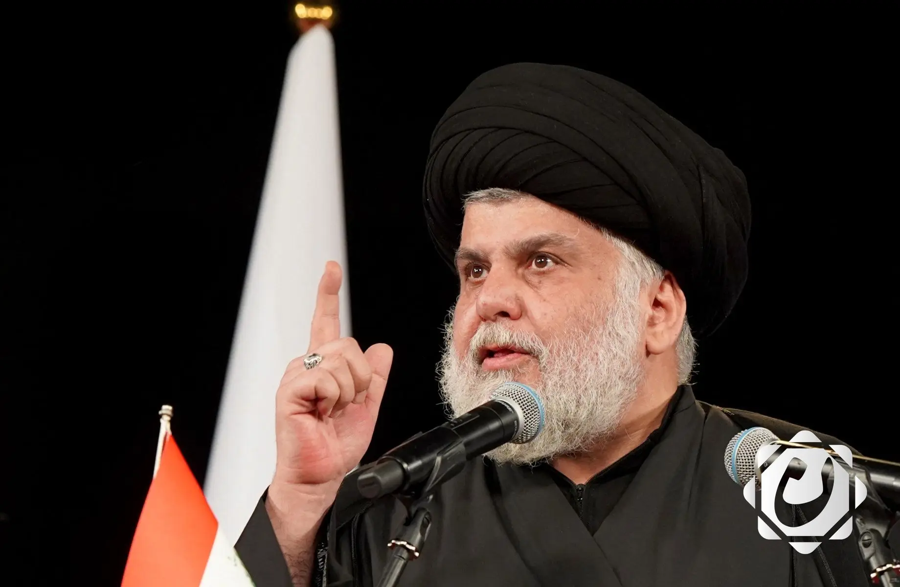 مقتدى الصدر ينتقد التدخلات الإقليمية ويعلن استعداده لإيصال المساعدات الإنسانية إلى السودان