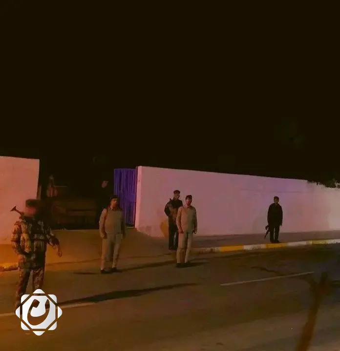 انتشار القوات الأمنية بصورة تجريبية أمام مراكز الاقتراع استعداداً للانتخابات النيابية