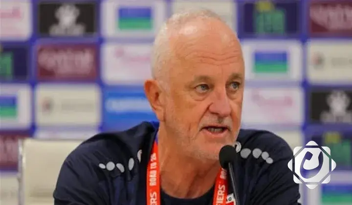 أرنولد يكشف عن القائمة النهائية للمنتخب العراقي قبل كأس العرب