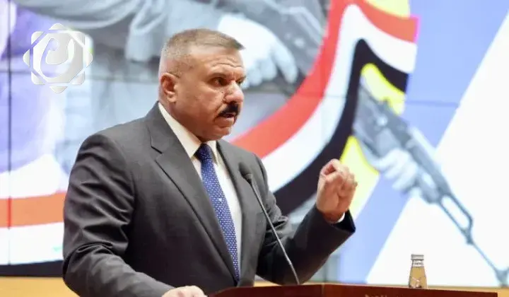 وزير الداخلية يوجه بتثبيت العناصر المتميزة من شرطة العقود