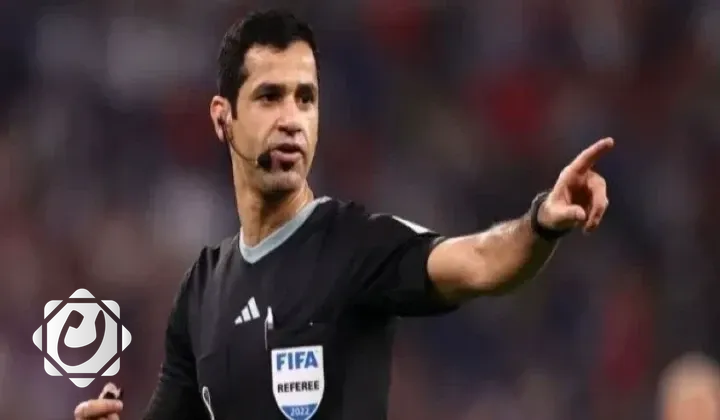 طاقم تحكيم قطري لمباراة العراق والجزائر في كأس العرب