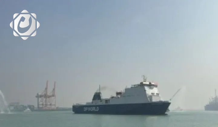 افتتاح خط بحري مباشر بين العراق والإمارات واستقبال أول سفينة من ميناء راشد