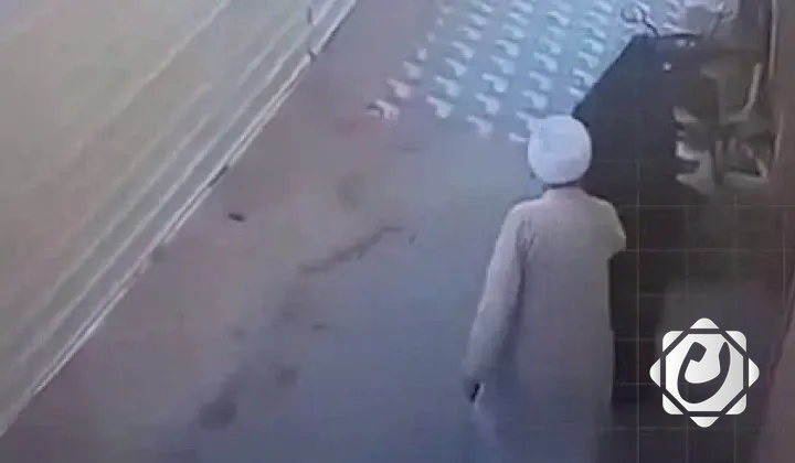 اعتداء رجل دين على امرأة في النجف