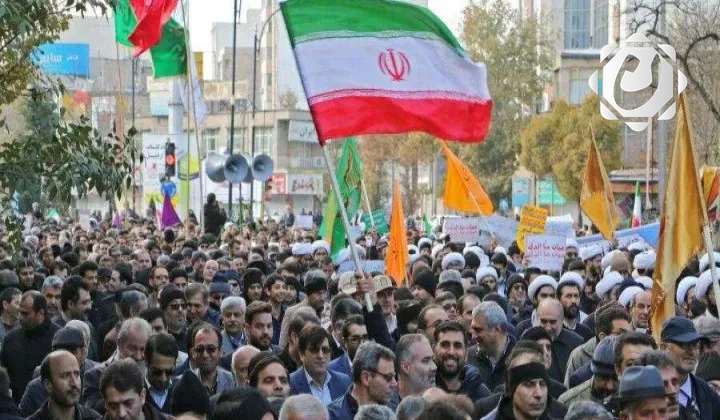 إيران تندد بالتهديدات الأمريكية بالتدخل العسكري لحماية المحتجين