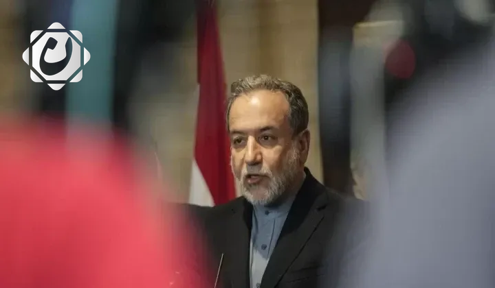 وزير الخارجية الإيراني: الاحتجاجات حرب إرهابية تُشن على البلاد