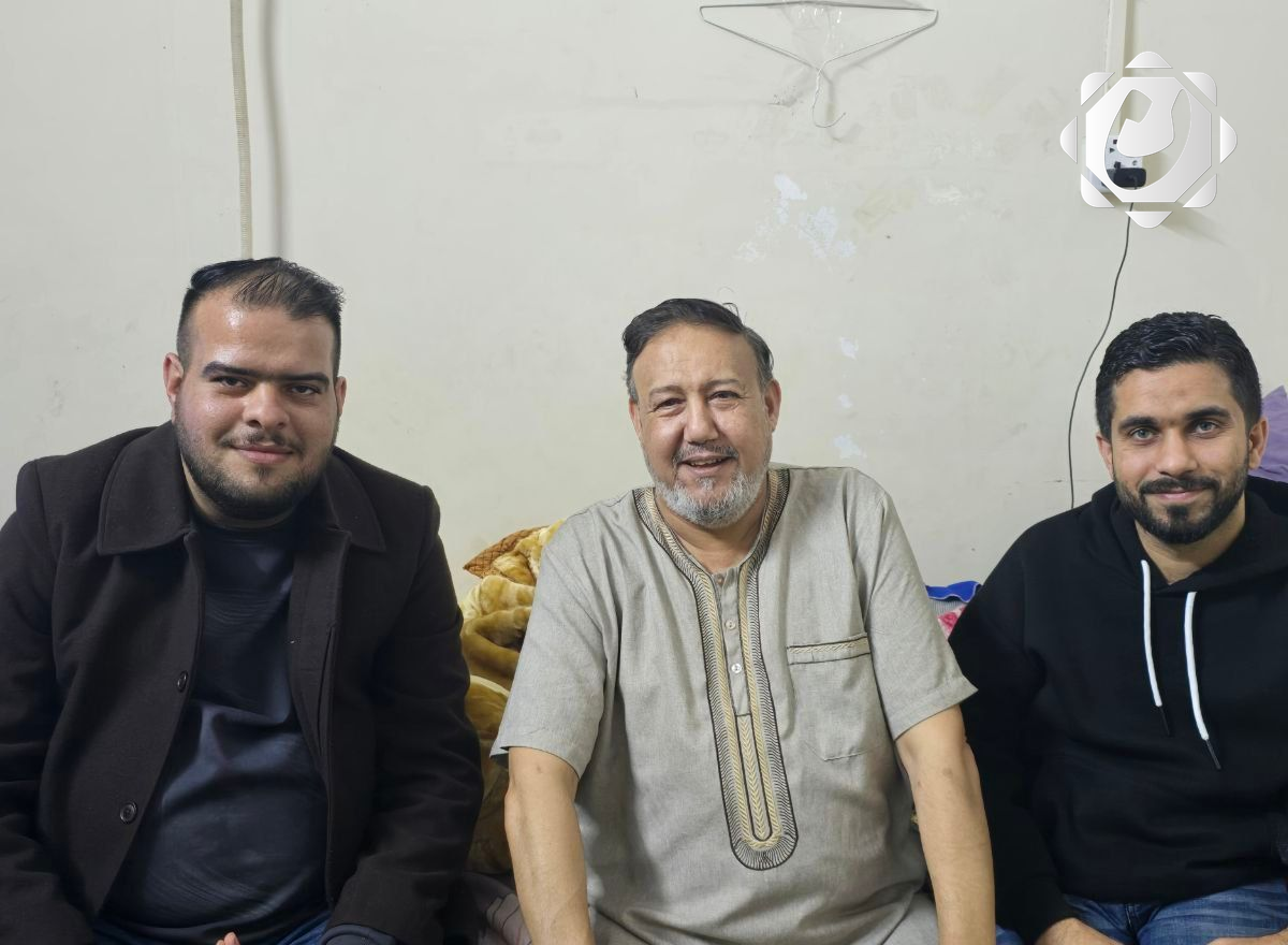 زيارة رئيس اتحاد الإذاعيين ونائبه لنقيب فناني البصرة للاطمئنان عليه