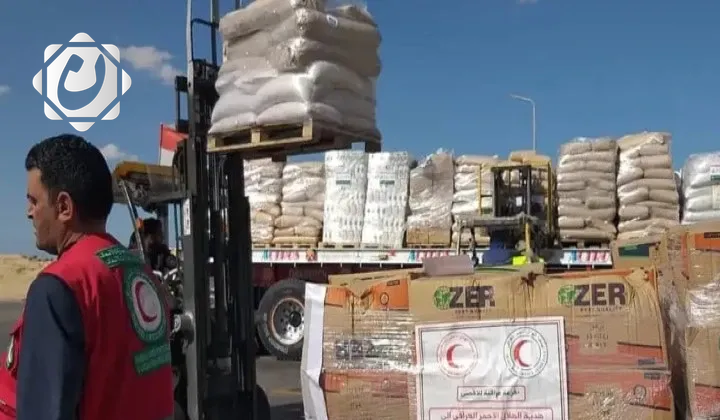 إرسال مساعدات غذائية جديدة إلى غزة