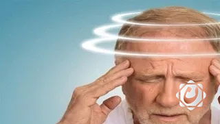 أسباب الشعور بالدوار عند النهوض وفقًا لأخصائية الأعصاب